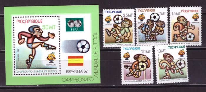 Мозамбик, 1982. Футбол, ЧМ-1982 (серия+блок) 