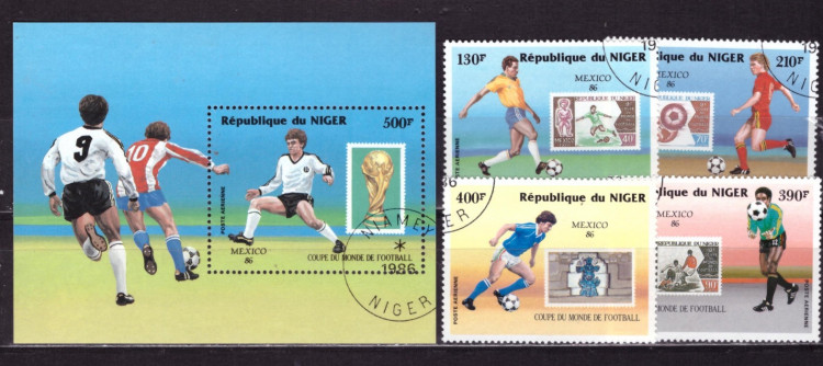 Нигер, 1986. Футбол, ЧМ-1986 (серия+блок, гашен.)  