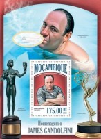 Мозамбик, 2013. (13410) Актеры, Джеймс Гондольфини (мл+блок)  